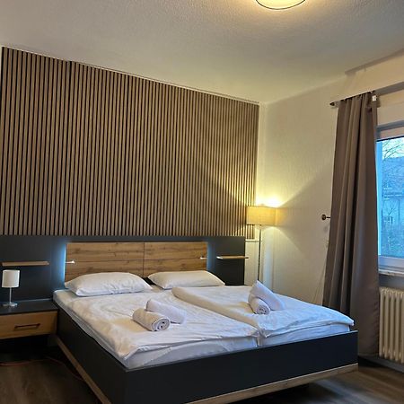 Riverside Airport Hotel كلسترباخ المظهر الخارجي الصورة